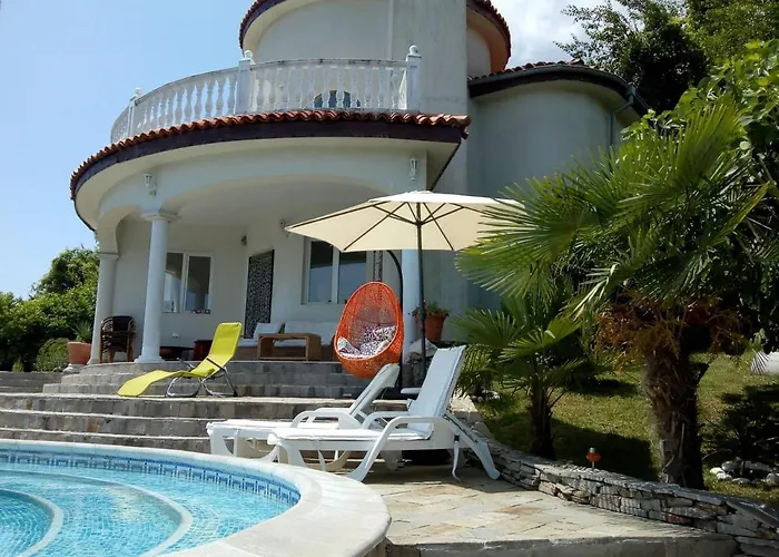 Villa Sky Music